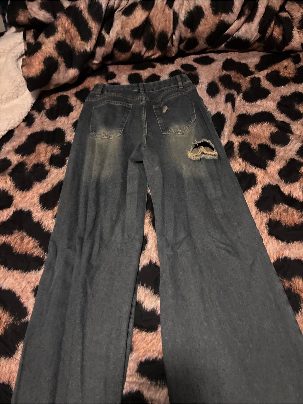 SHEIN Black Wide Leg Distressed Jeans